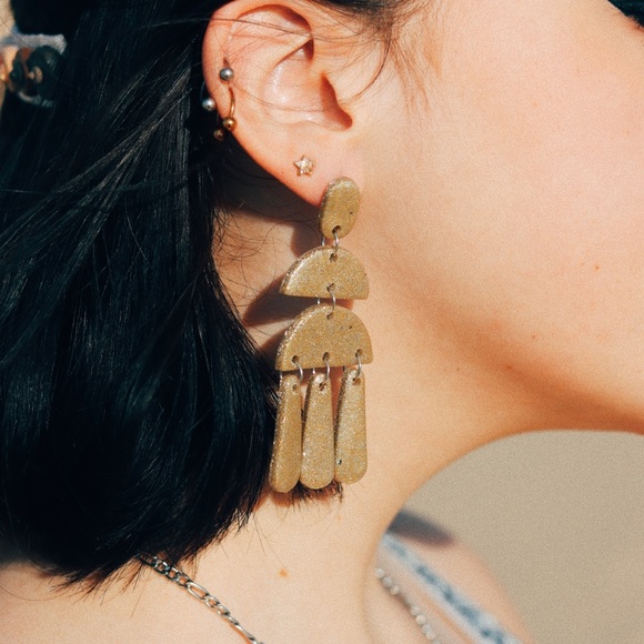 Glitter earrings - Picture 3 of 3